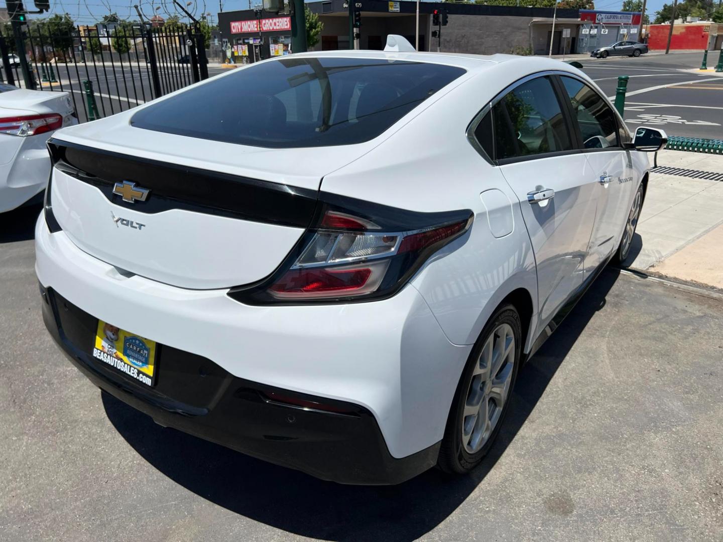 2017 WHITE /BLACK Chevrolet Volt (1G1RD6S5XHU) , located at 744 E Miner Ave, Stockton, CA, 95202, (209) 944-5770, 37.956863, -121.282082 - Photo#12